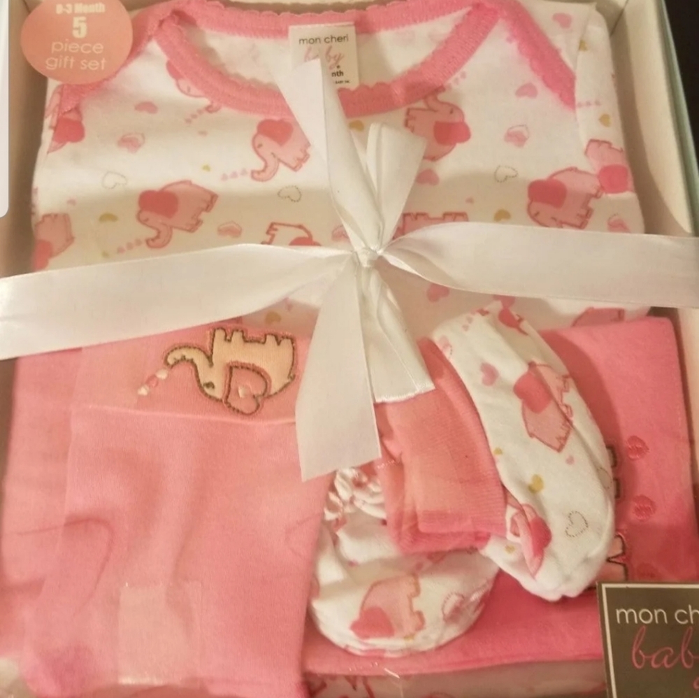 Girls baby outfit 0-6 months (Elephant)